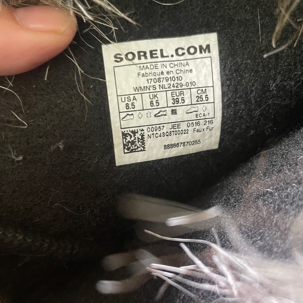 NWOT Sorel Joan of Artic Black Suede Fur-Lined Winter Boots - Picture 5 of 6